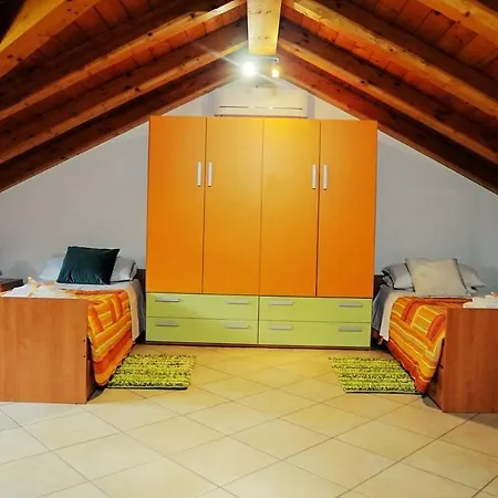 Casa Rudy, On Ferienhaus *